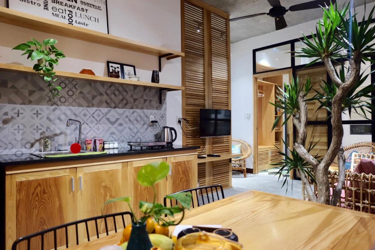 Uri House, 1- 2 Bedroom Tourism Apt, 5' Walk Dragon Bridge * Da Nang