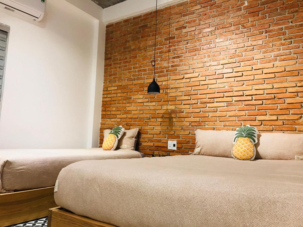 Uri House, 1- 2 Bedroom Tourism Apt, 5' Walk Dragon Bridge Apartment Da Nang