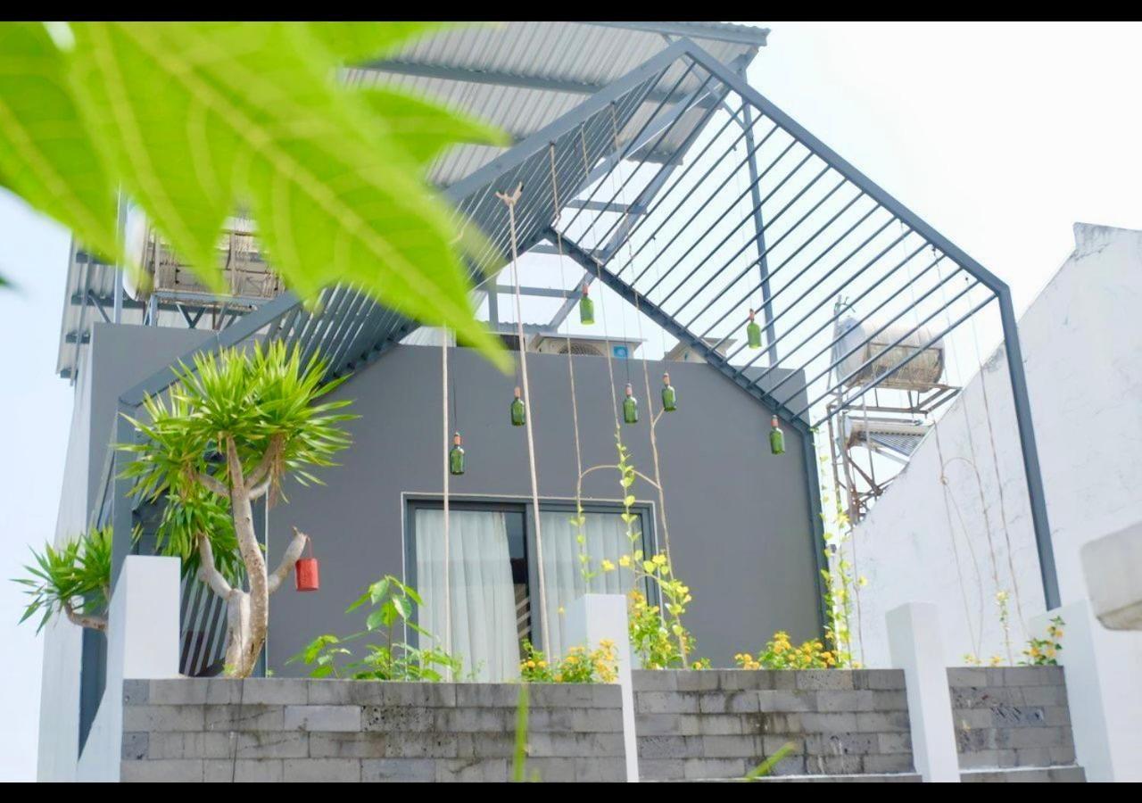 Uri House, 1- 2 Bedroom Tourism Apt, 5' Walk Dragon Bridge Da Nang