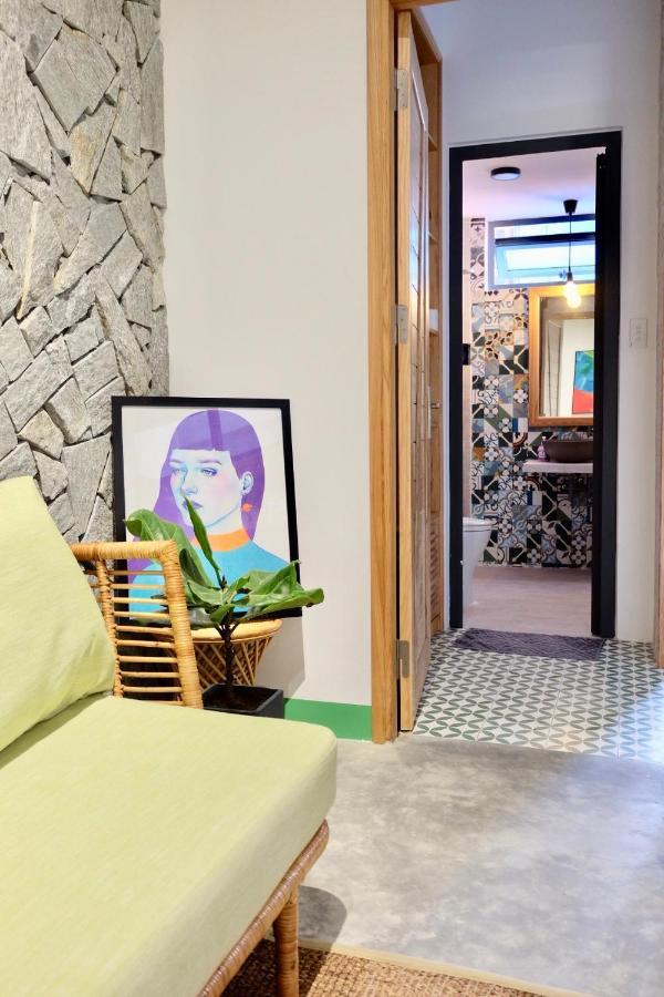 Uri House, 1- 2 Bedroom Tourism Apt, 5' Walk Dragon Bridge Apartment Da Nang