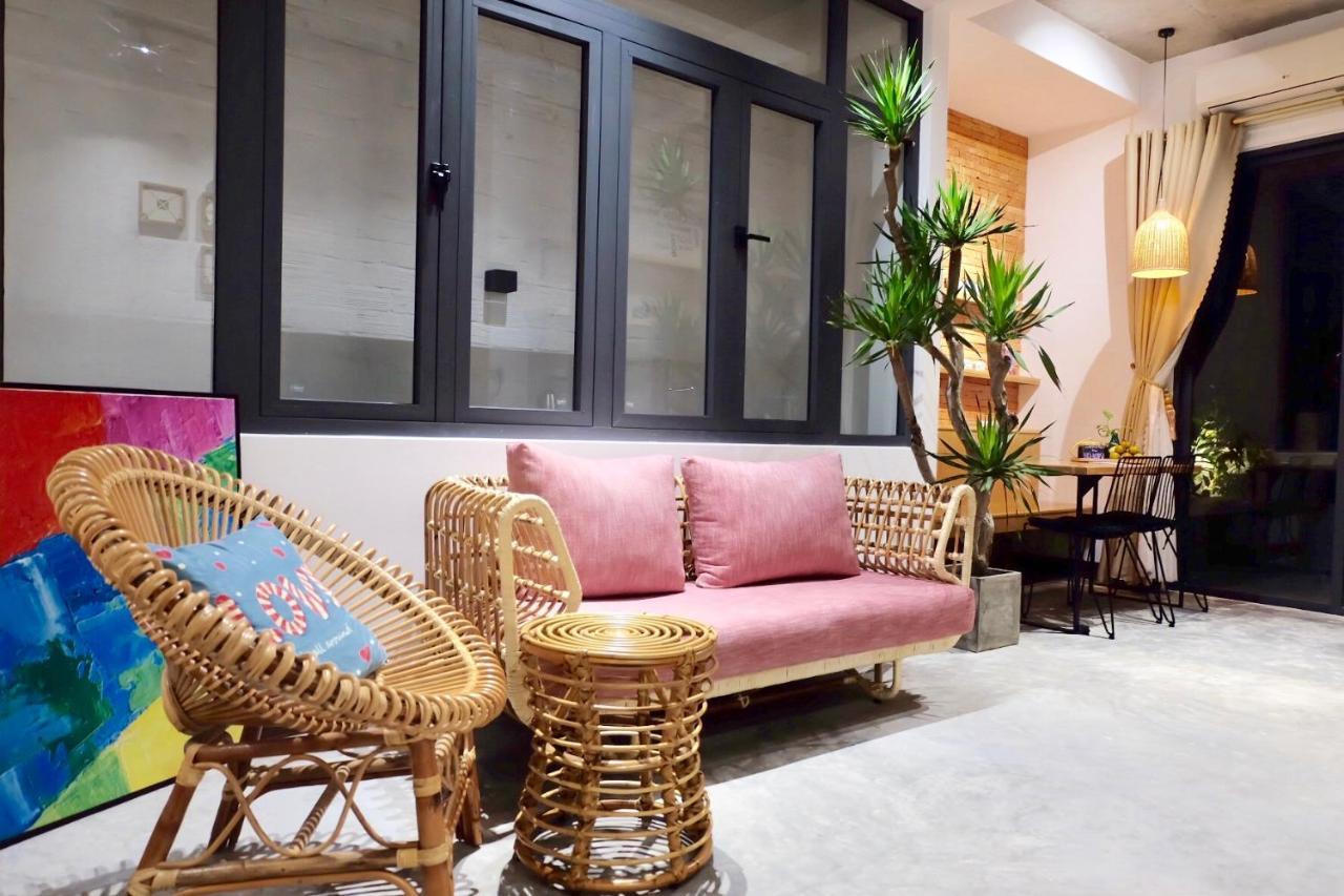 Apartment Uri House, 1- 2 Bedroom Tourism Apt, 5' Walk Dragon Bridge